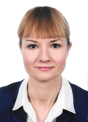 dr hab. Justyna Lipińska